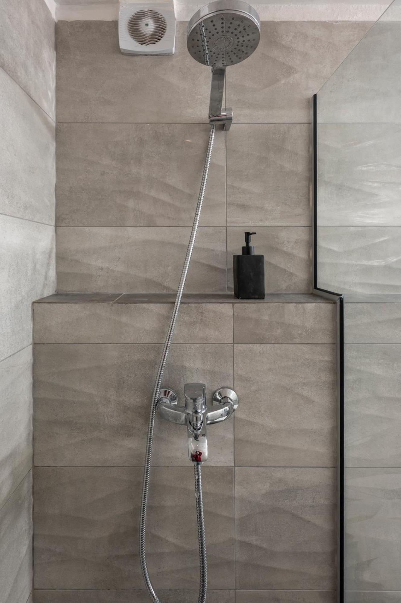 Premium Jacuzzi Suite At The City Center, By Aqua Platinum Thessaloniki Exterior photo